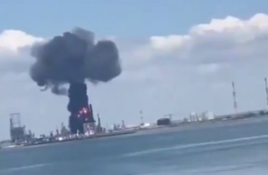 Взрыв и пожар на крупнейшем нефтеперерабатывающем заводе Румынии