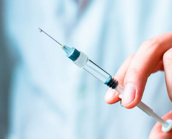В Молдове побочный эффект после введения вакцины AstraZeneca проявился в 271 случае
