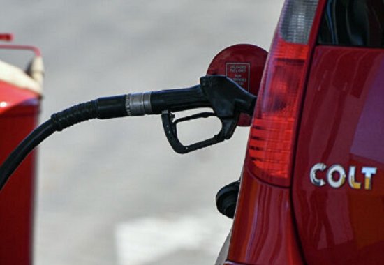 Снова подорожало топливо! Бензин в Молдове стал дороже, чем в США...