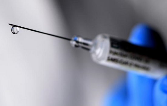 В Швейцарии 76 человек умерли после вакцинации от коронавируса