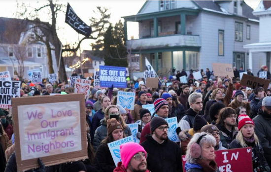 В США вспыхнули протесты после смерти активистки Рене Николь Гуд в Миннеаполисе